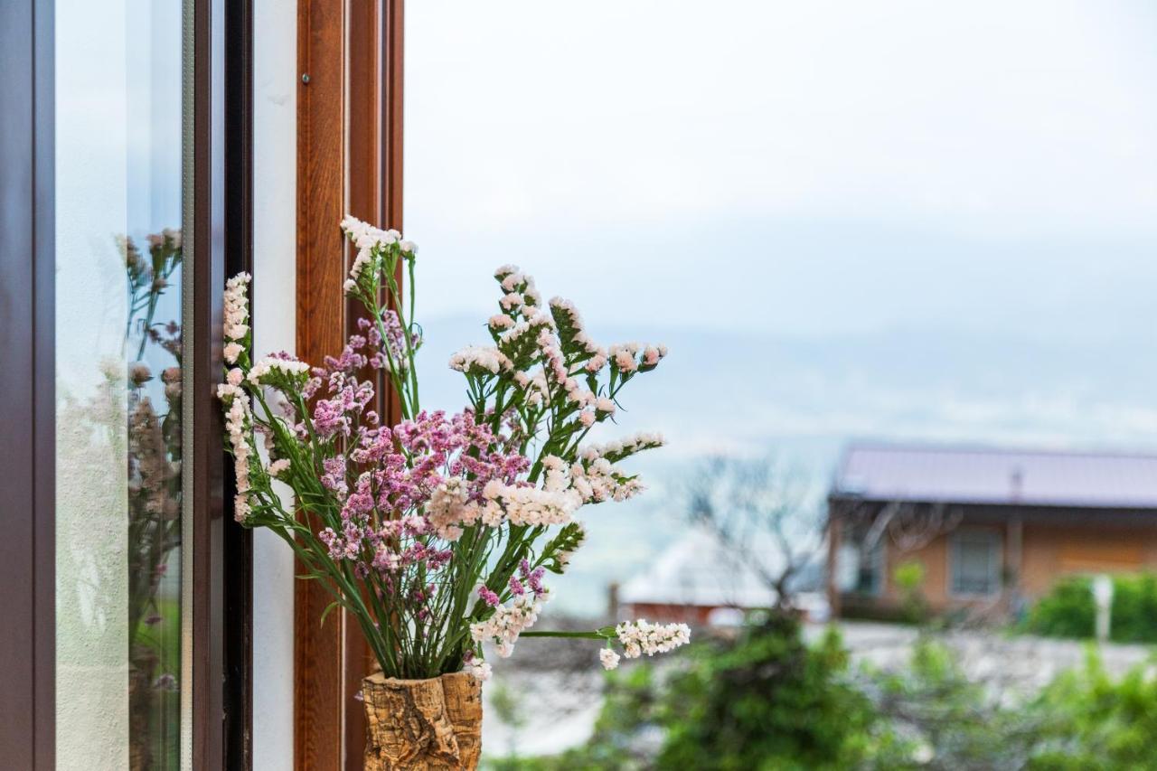 Apartmán Dommu Anna Baunei Exteriér fotografie