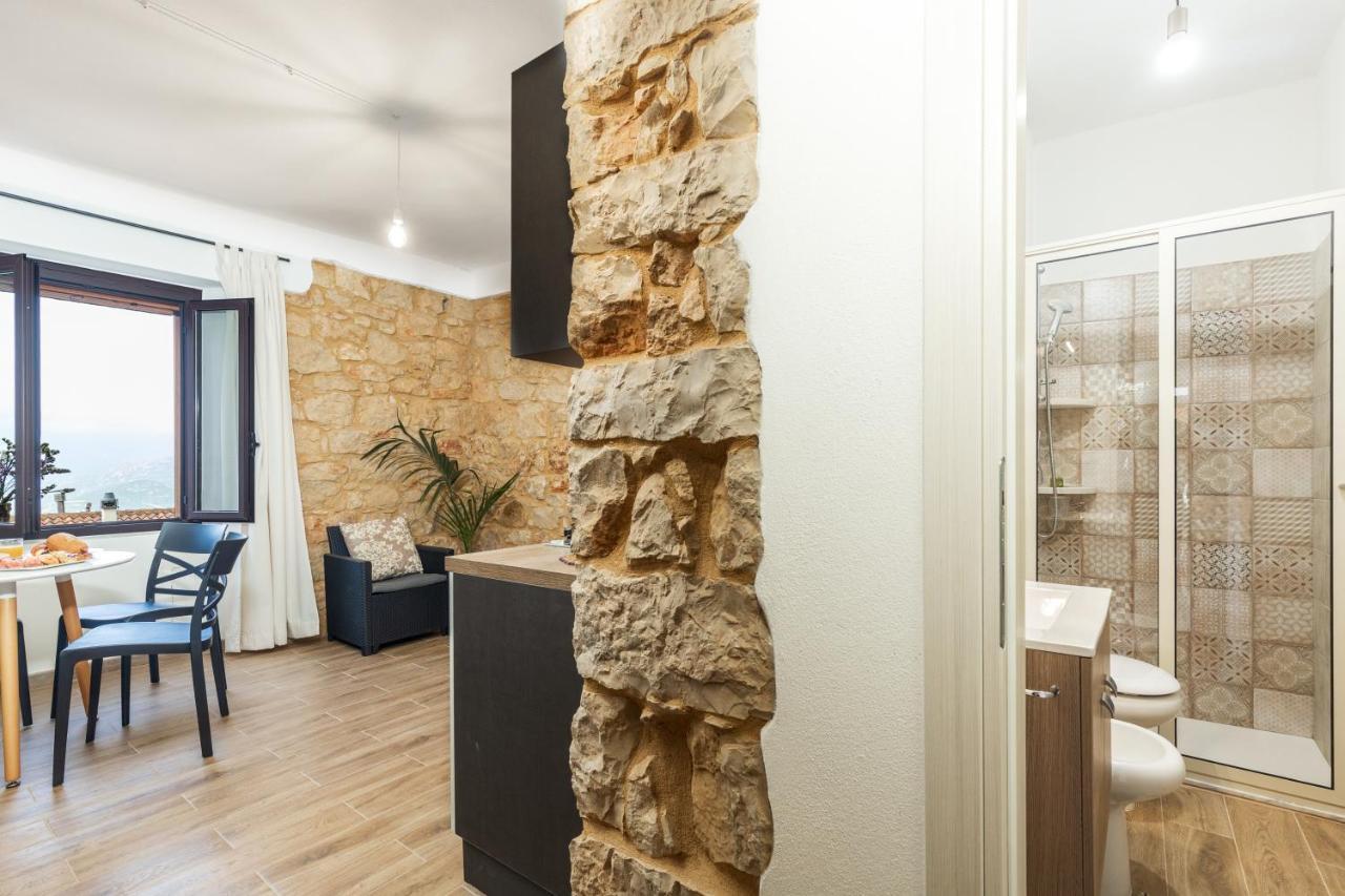 Apartmán Dommu Anna Baunei Exteriér fotografie